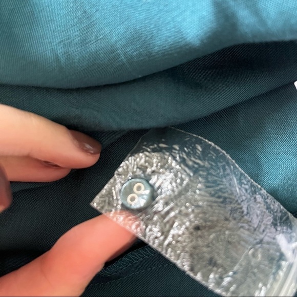 Tularosa Wrap Freida Skirt in Emerald Size Large - Picture 11 of 13